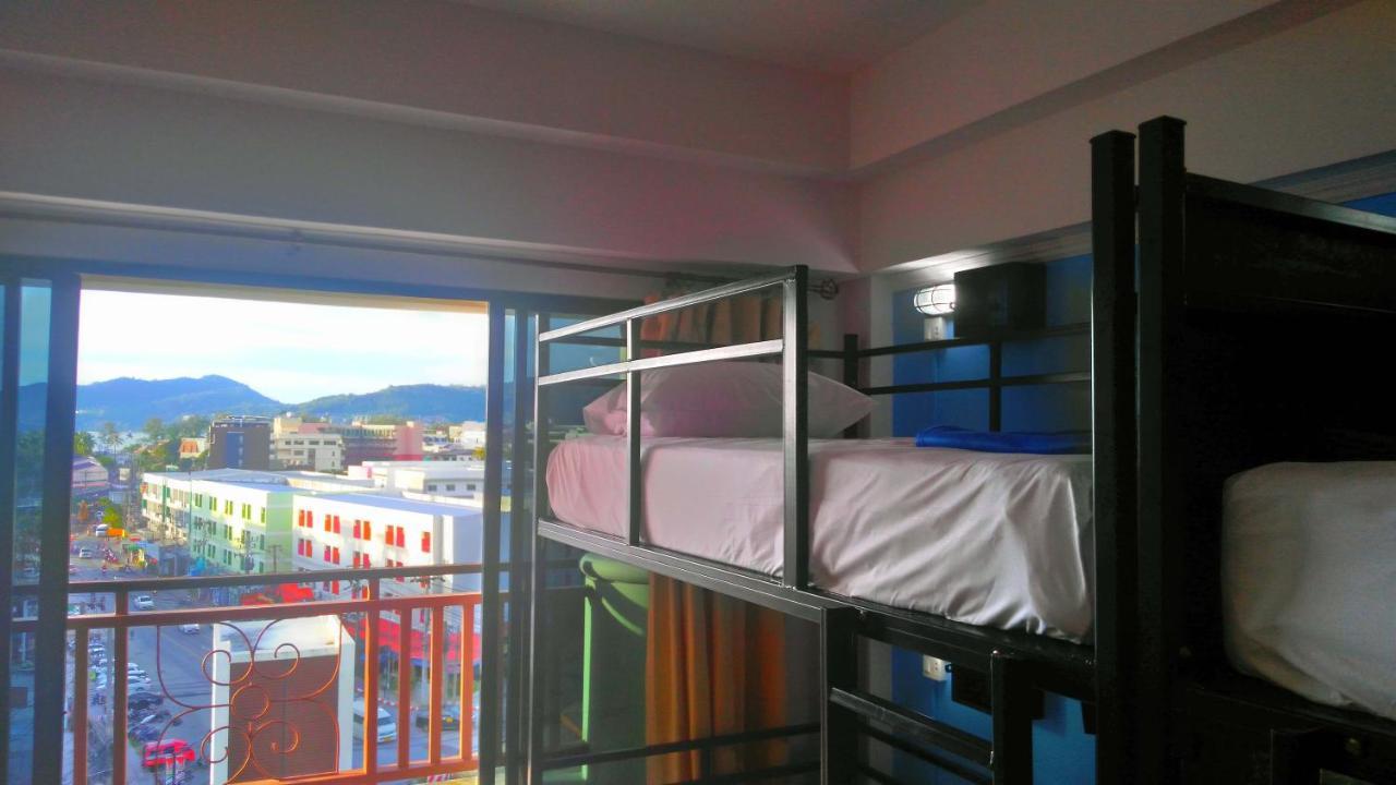 Hostel Bodega Phuket Patong (Adults Only) Zewnętrze zdjęcie