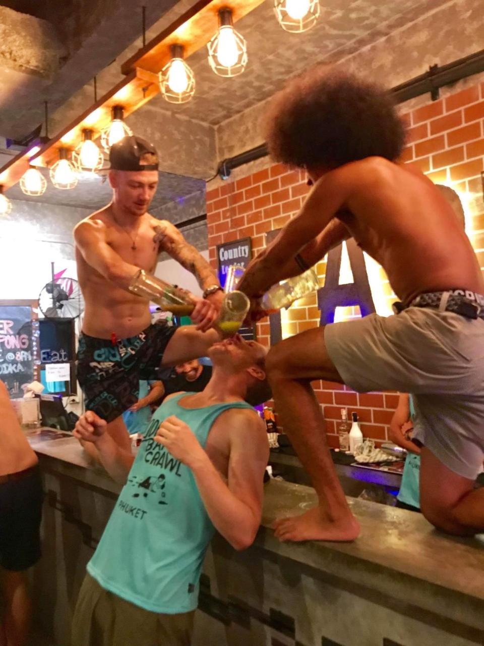 Hostel Bodega Phuket Patong (Adults Only) Zewnętrze zdjęcie