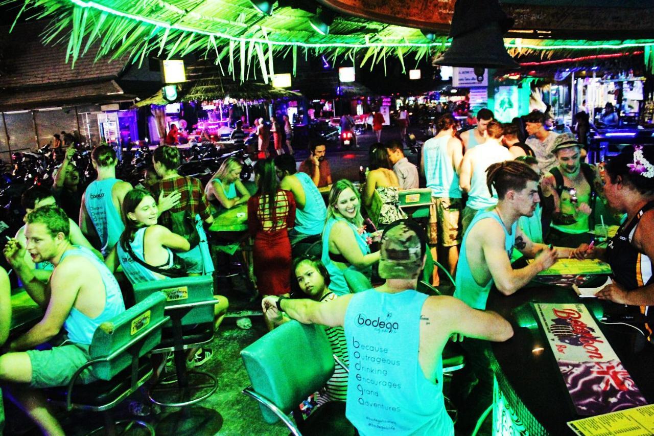 Hostel Bodega Phuket Patong (Adults Only) Zewnętrze zdjęcie