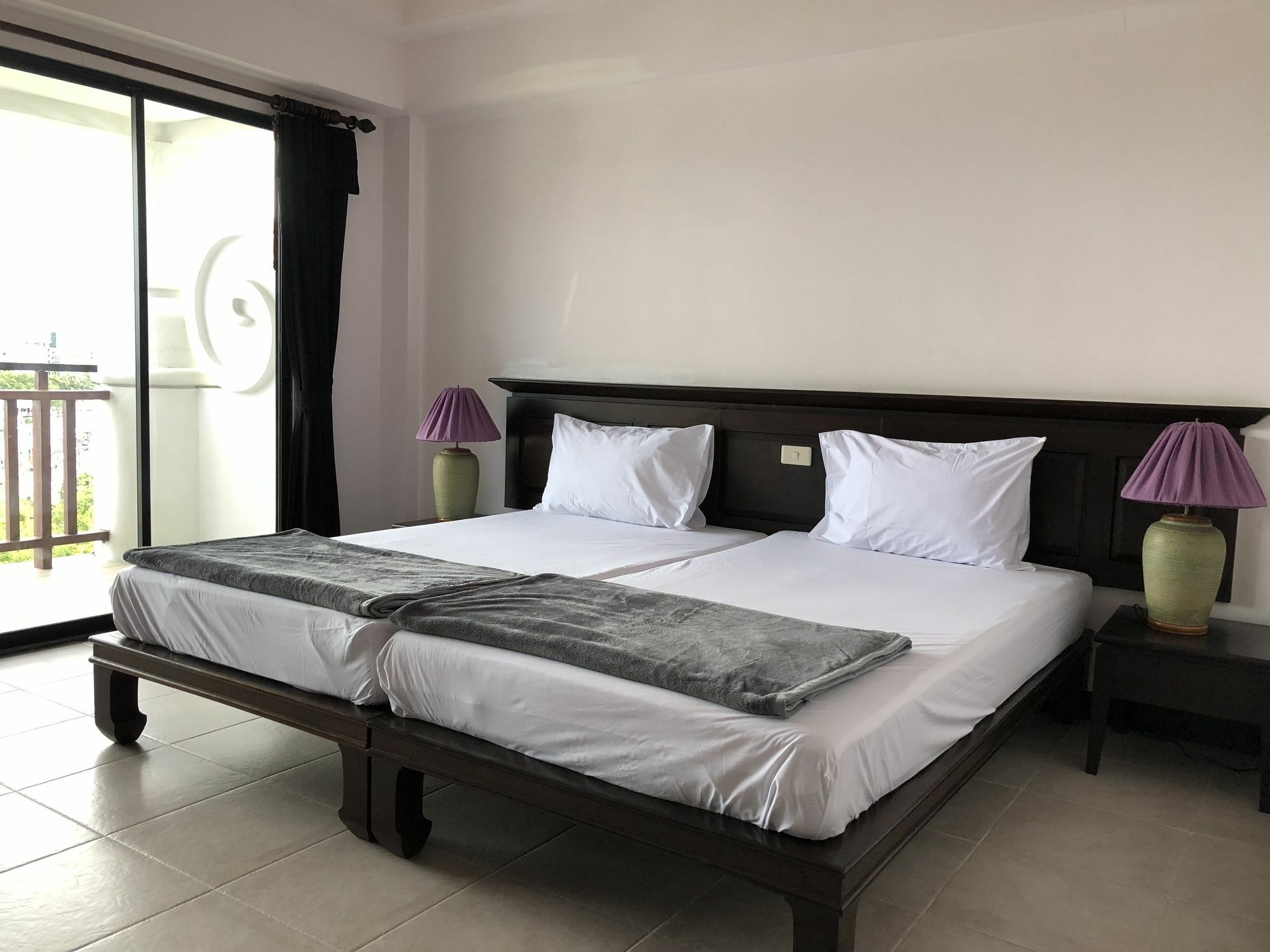 Hostel Bodega Phuket Patong (Adults Only) Zewnętrze zdjęcie
